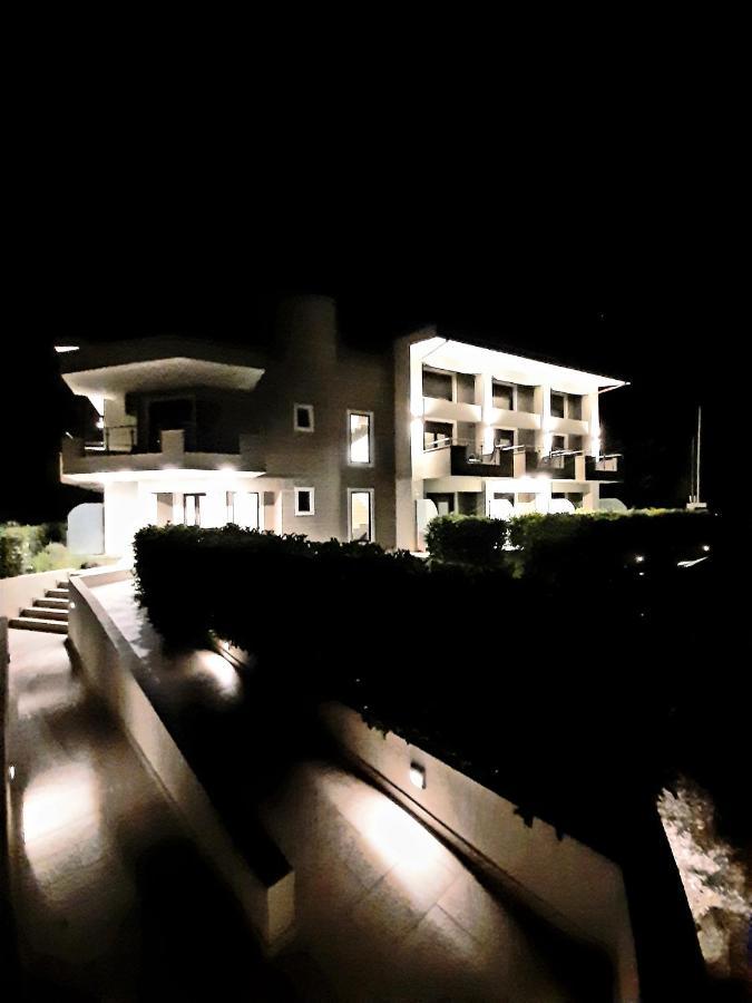 Aparthotel Gmare Gerakini Zewnętrze zdjęcie